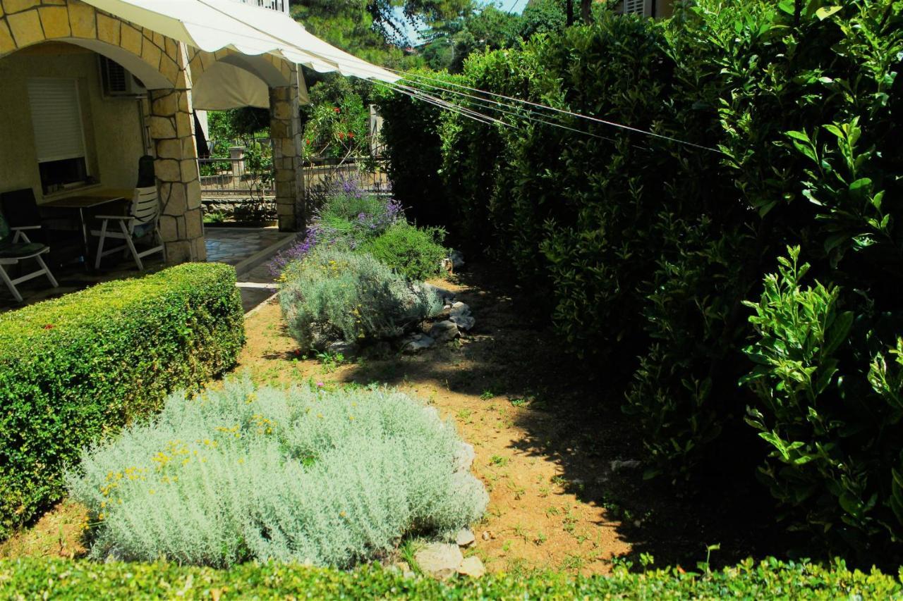 Apartmani Lucia Biograd Biograd Na Moru Exterior foto
